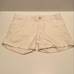 American eagle white midi shorts